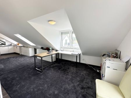 Moderne 2-Zimmerwohnung mit schickem Bad und Balkon - Foto 2