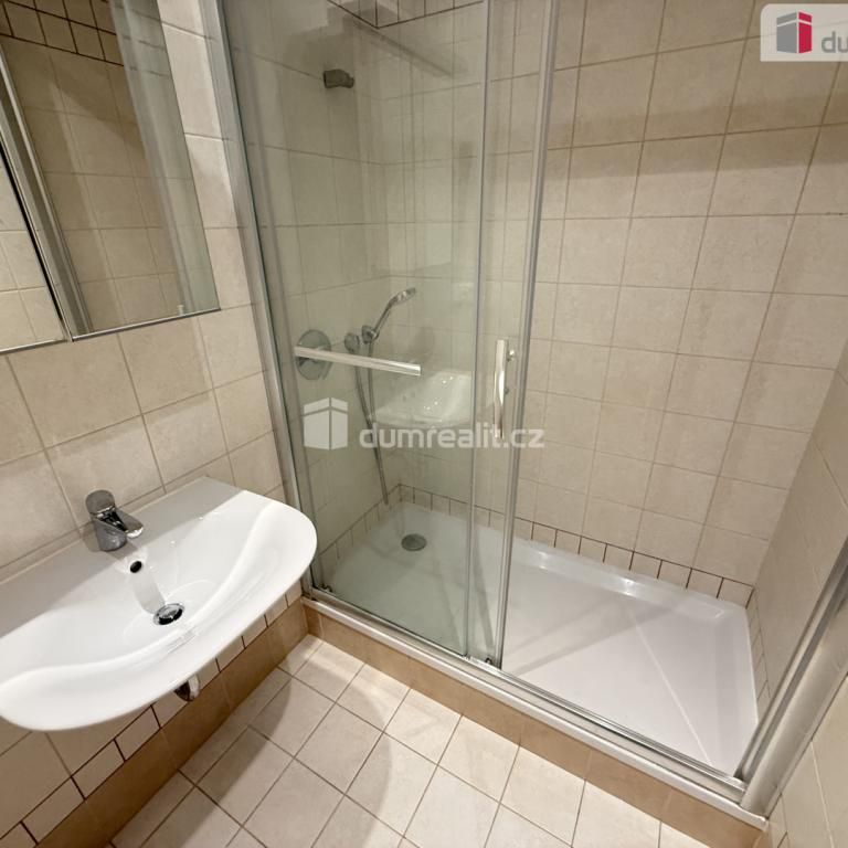 Pronájem bytu 2+1 68 m2 - Фото 1