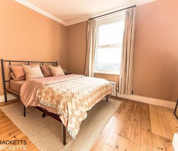 3 bedroom property to rent - Photo 2