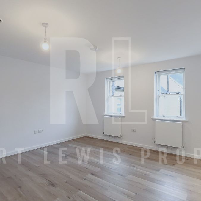 Modern Two Double Bedroom – High Barnet EN5 5TY - Photo 1