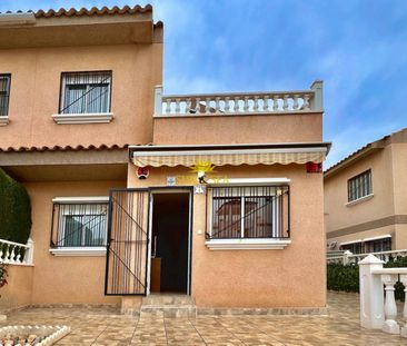 TOWNHOUSE FOR RENT WITH 3 BEDROOMS IN VILLAMARTÍN- ORIHUELA COSTA - Photo 4