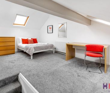 4 bedroom terraced house to rent - Photo 5
