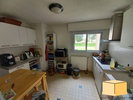 Location Appartement 5 pièces 115m² BELLEY 01300 - Photo 4