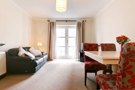 Westland Square Apartments, Sandwith Street, Dublin 2 - Photo 2