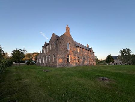 3 bedroom flat to rent - Photo 2