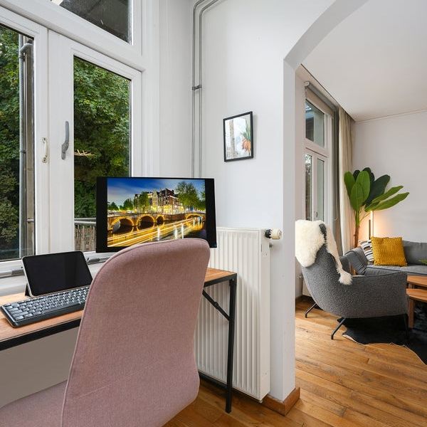 Te huur: Appartement Eerste Jan Steenstraat 110 2 in Amsterdam - Photo 1