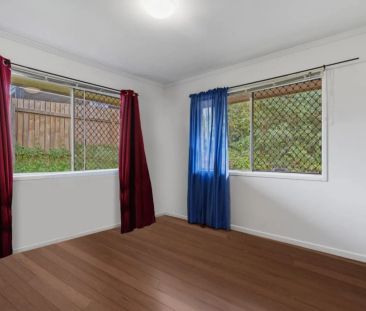 23 Roseglen Street, - Photo 2