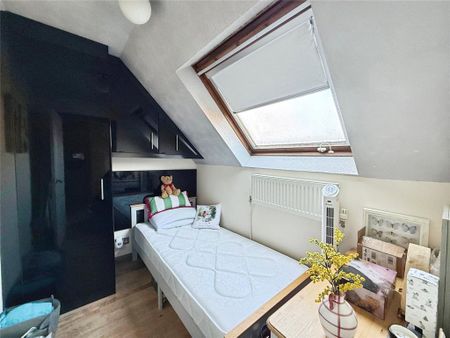 3 bedroom detached house to rent - Photo 4