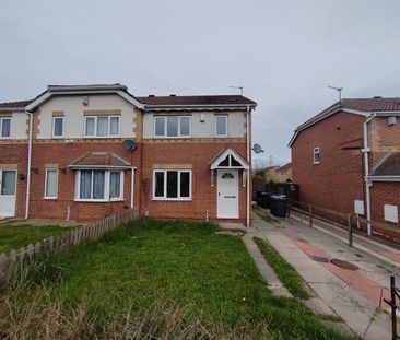 Stoney Royd, Athersley North , Barnsley, South Yorkshire, S71 3NU - Photo 6