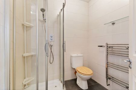 Apartment, 74 Camden Street, South City Centre, Dublin 2 - Photo 2