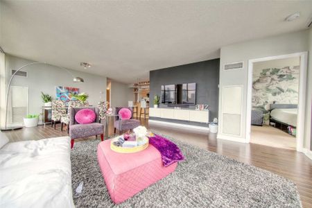 For Lease - 10 Navy Wharf Court Unit# 3912, Toronto, Ontario - Photo 2