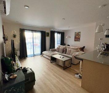 Logement 3 1/2, inclus 5 éléctros+internet - Photo 1