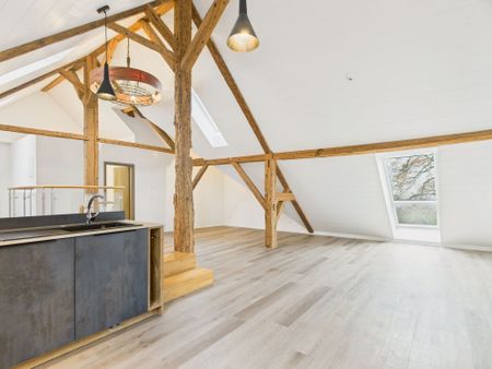 Loft moderne et rénové à Bôle avec charme, vue et ensoleillement - Photo 3