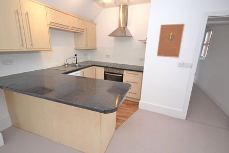 Station Road, Budleigh Salterton, Devon, EX9 - Photo 5