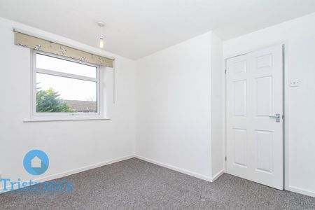 1 bed Flat for Rent - Photo 3