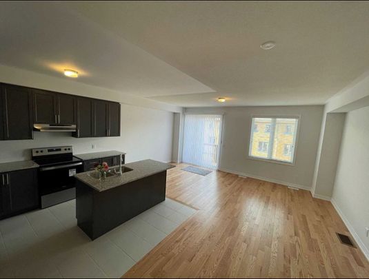 For Lease - 171 Lageer Drive, Whitchurch-Stouffville, Ontario - Photo 1