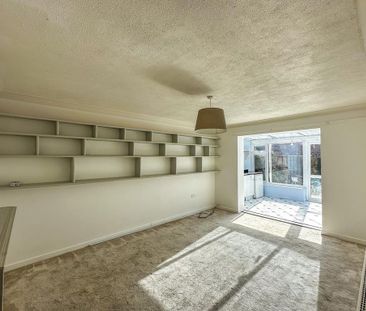 4 bedroom terraced house to rent - Photo 5