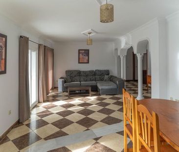 Alquiler de ático en Centro - Photo 6