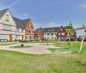Knobbelzwaan 121 - Photo 3