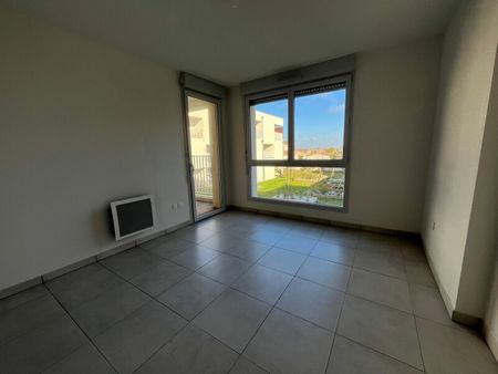 Location Appartement 2 pièces 49m² CASTANET TOLOSAN 31320 - Photo 4