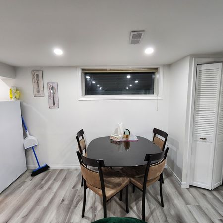 For Lease - 295 Duckworth Street Unit# #2, Barrie, Ontario - Photo 5