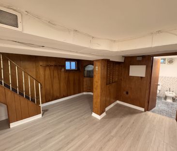 For Lease - 628 Manning Avenue, Toronto, Ontario - Photo 6