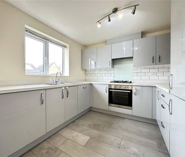 3 bedroom detached house to rent - Photo 5