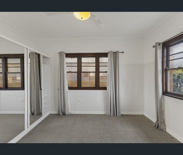 Affordable Living Near Schools in Newtown - Photo 3