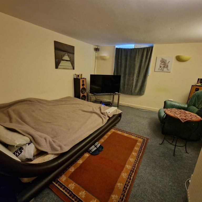 6 bedroom house share to rent - Photo 2