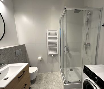 Kawalerka z antresolą i balkonem – Centrum - Zdjęcie 5