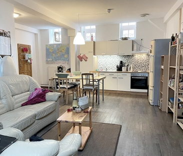 WG-Zimmer in großzügiger 4er-WG mitten in der Altstadt - Foto 1