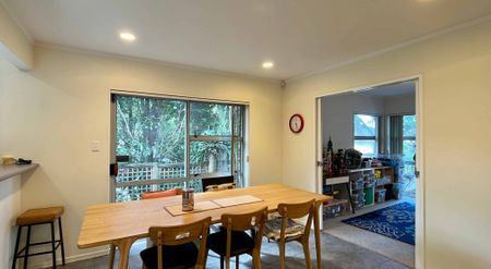 3-BEDROOM IN SOMERVILLE - Photo 2