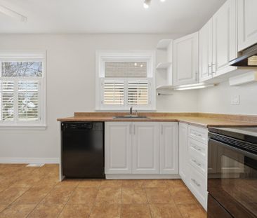 For Lease - 49 McCaul Street, Brampton, Ontario - Photo 5