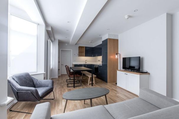 2 bedroom flat to rent - Photo 1