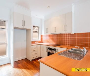 3/112 Gilbert Street, Adelaide - Photo 2