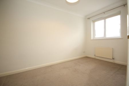 Heathside Road, Woking - Photo 3