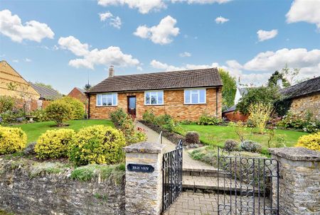 3 bedroom detached bungalow to rent - Photo 3