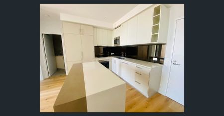 Modern 1-Bed Apartment with City Views and the lifestyle you deserve! - Photo 2