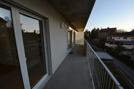 Jakomini – 54 m² – 3 Zimmer Wohnung – WG fähig – riesiger Westbalkon – TOP Zustand - Photo 2