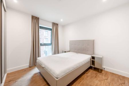 2 bedroom flat to rent - Photo 3