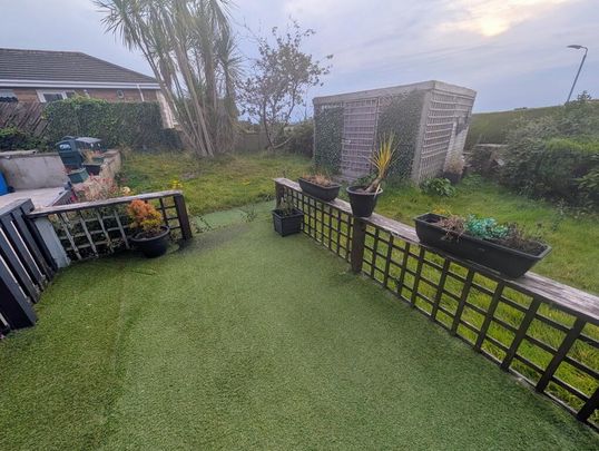 18 Mid Island Park, Greyabbey, BT22 2SZ - Photo 1