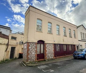 Tor Church Road, Torquay, TQ2 5UP - Photo 3