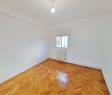 Piso de alquiler en Centro Urbano - Photo 2