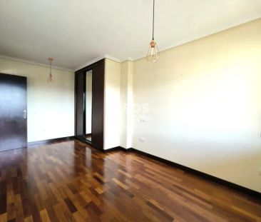 Piso en alquiler en Calle de Piloña - Photo 2