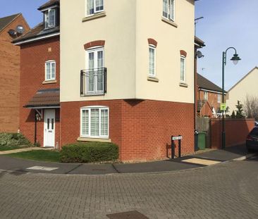 1 bedroom in a house share to rent - Photo 3