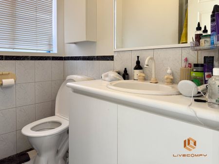 Victoria Park - Photo 5