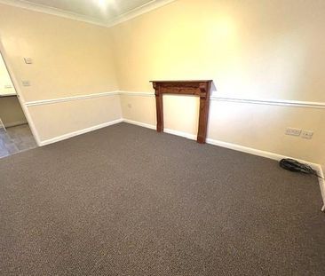 2 bedroom semi-detached house to rent - Photo 1