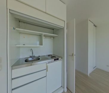 Location Appartement 1 pièce 23m² POITIERS 86000 - Photo 1