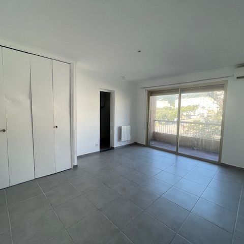 Location Appartement 1 pièce 29m² BASTIA 20600 - Photo 1