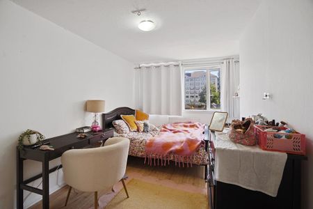 5 bedroom flat to rent - Photo 3